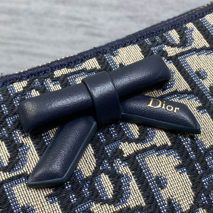 Dior Oblique Bow Pouch with Chain - FashionPlug