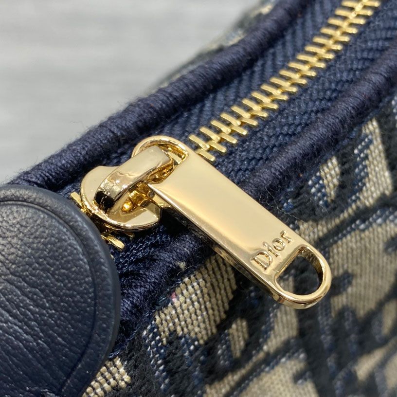 Dior Oblique Bow Pouch with Chain - FashionPlug