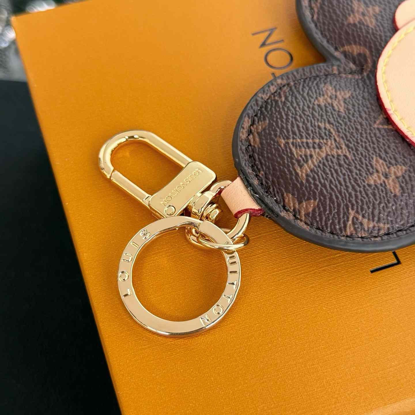 Louis Vuitton Vivienne Bag Charm   M03818 - FashionPlug