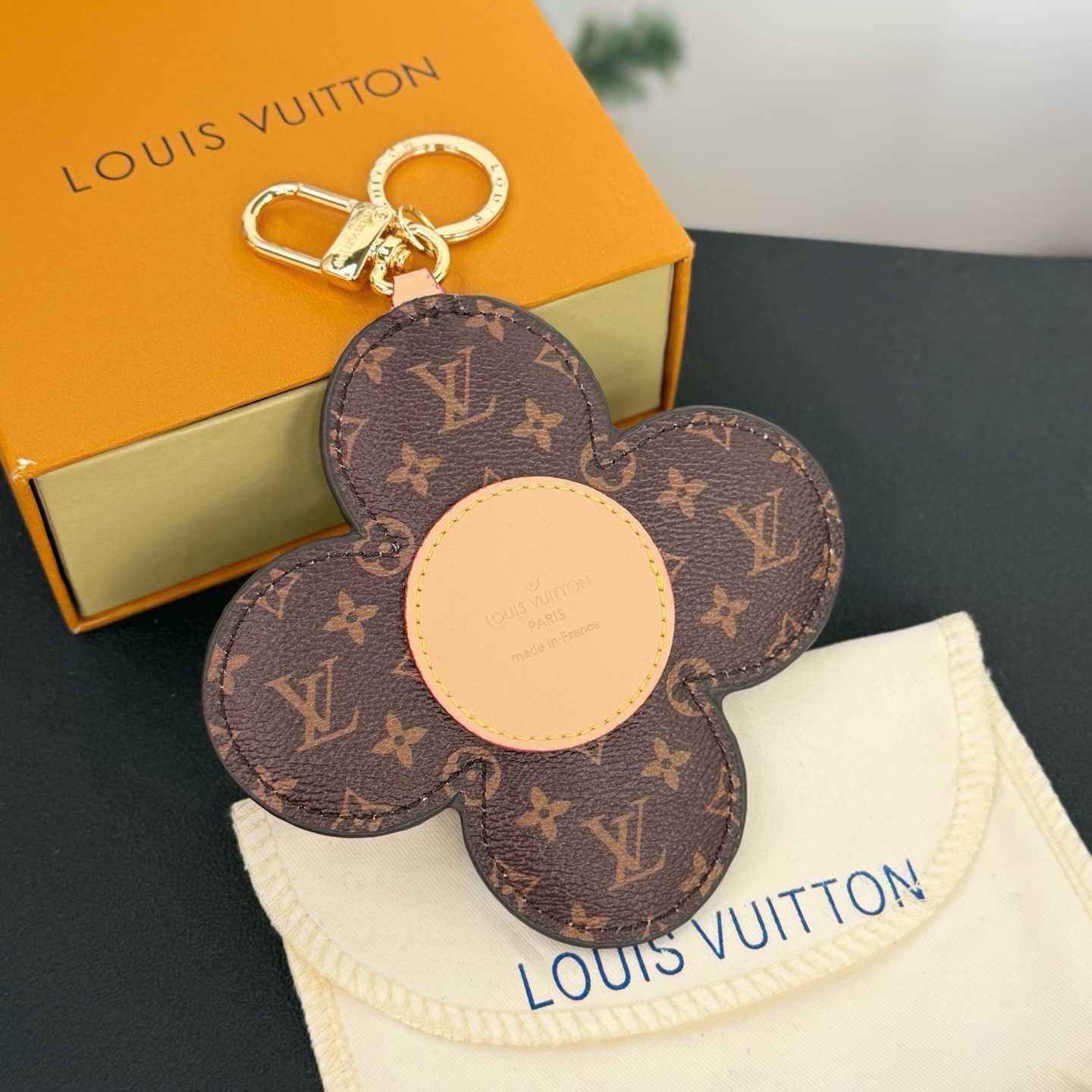 Louis Vuitton Vivienne Bag Charm   M03818 - FashionPlug