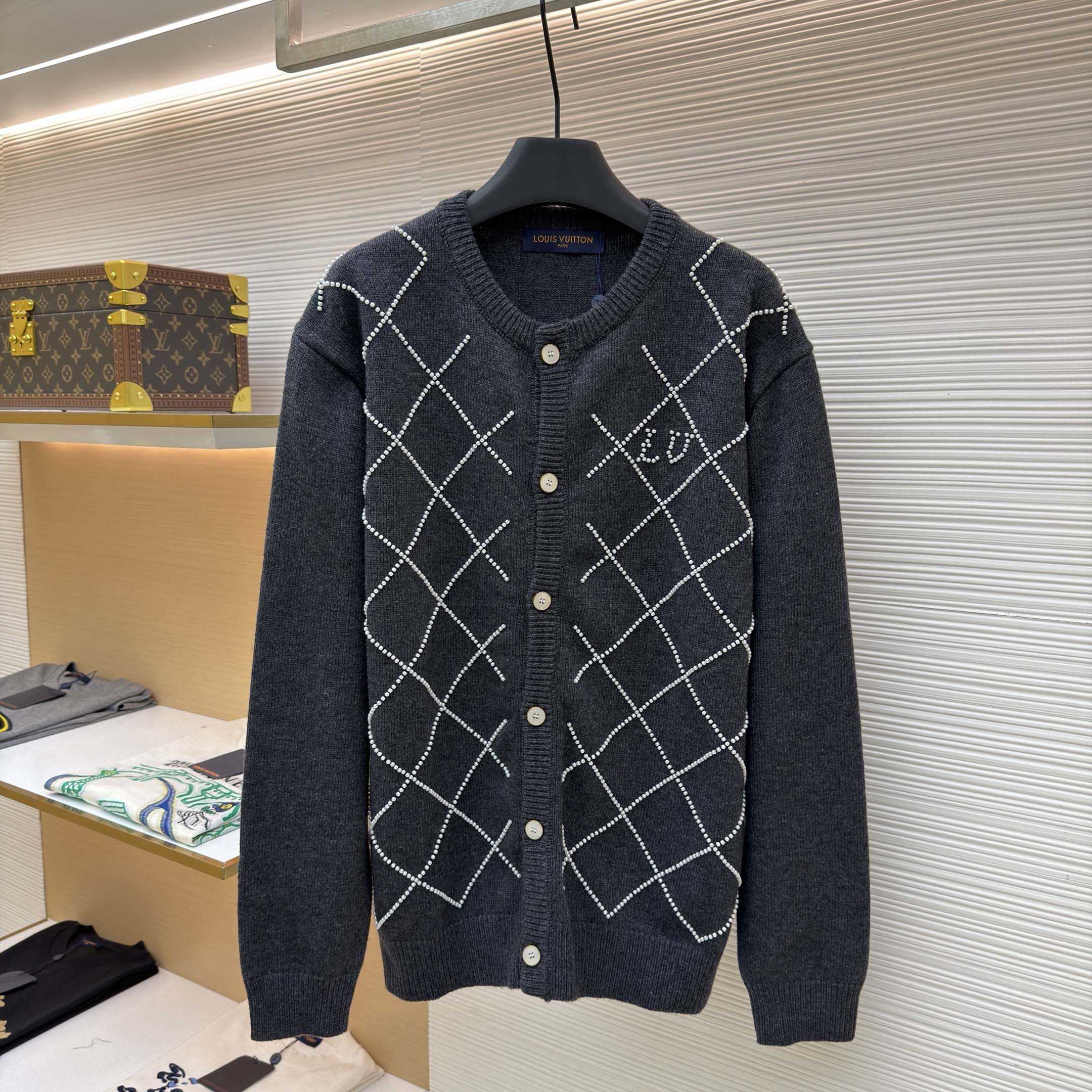 Louis Vuitton Cardigan With Pearly Embroidery   1AJBUT - FashionPlug