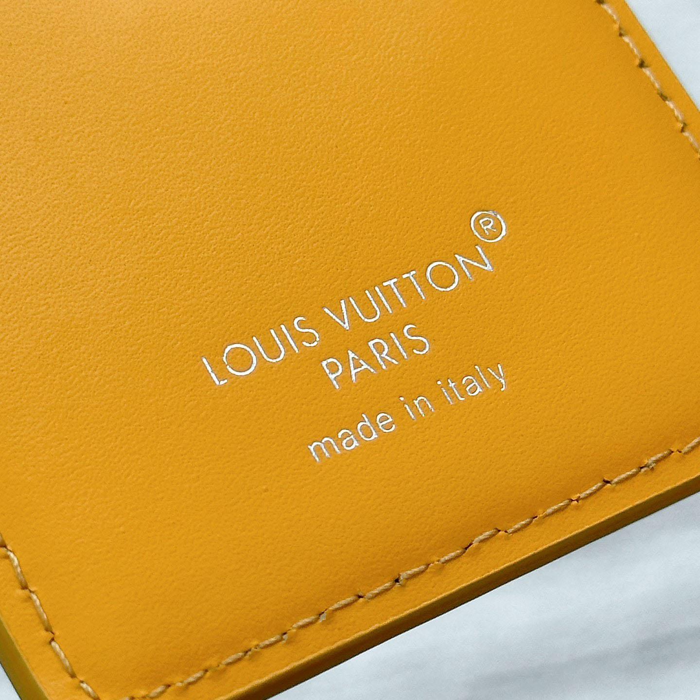 Louis Vuitton Magnetic Card Holder M12853 - FashionPlug