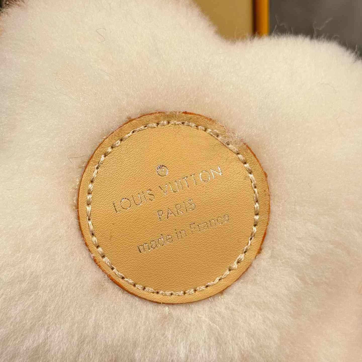 Louis Vuitton Vivienne Shearling Bag Charm  M03455 - FashionPlug