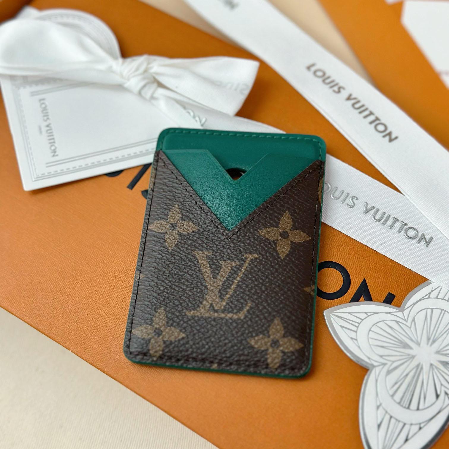 Louis Vuitton Magnetic Card Holder M12855 - FashionPlug