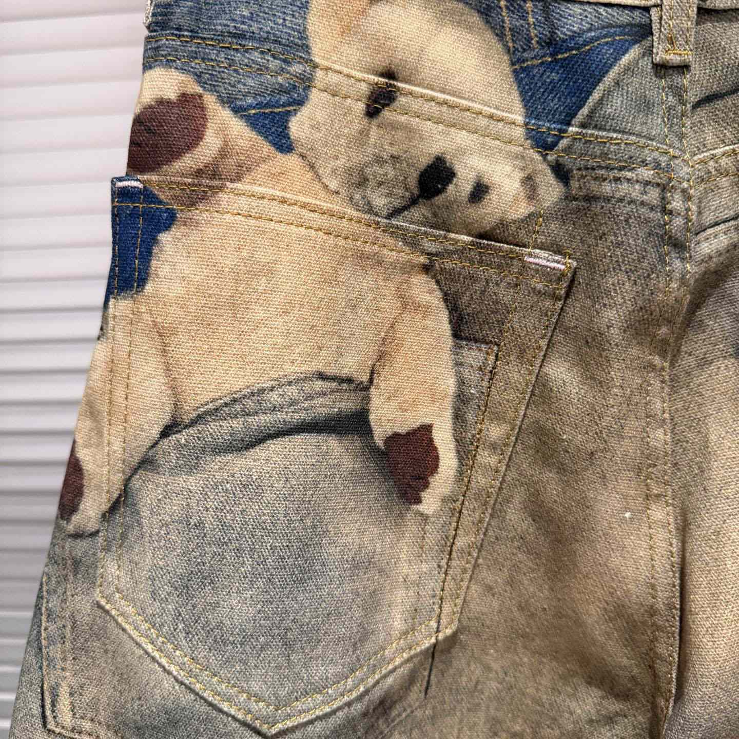 Acne Studios - Loose fit jeans - 1981  - FashionPlug