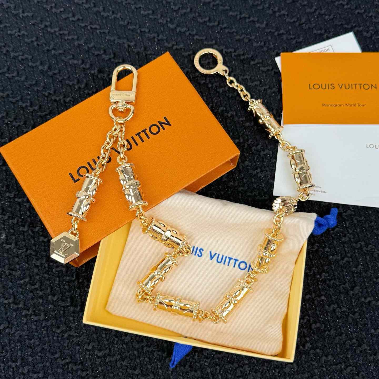 Louis Vuitton LV Flower Links Chain Belt   M03687 - FashionPlug