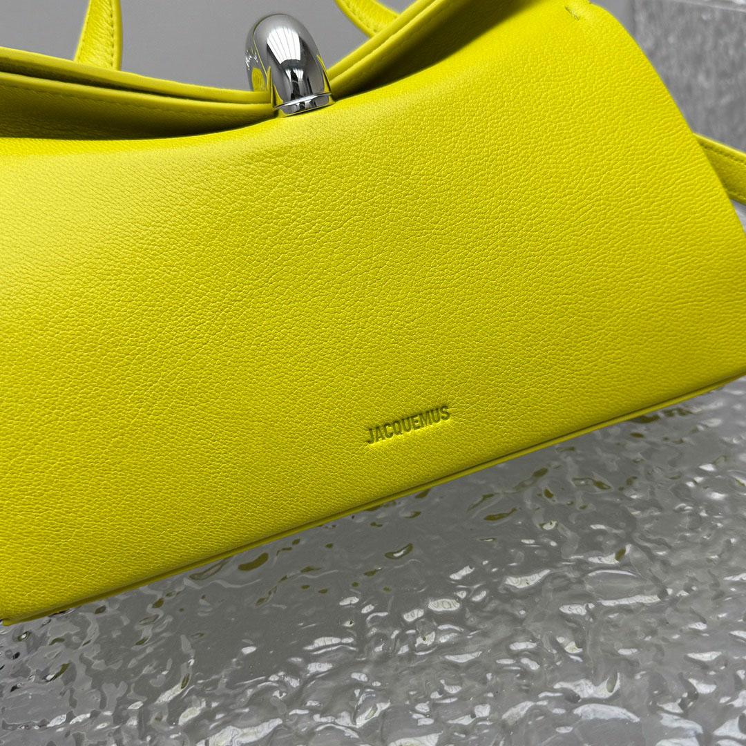 Jacquemus Small Valerie Bag - FashionPlug