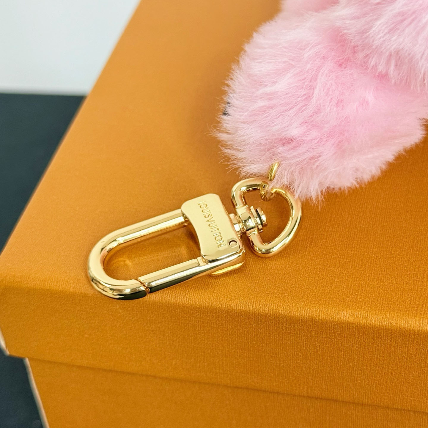 Louis Vuitton LV x TM Vivienne Cuddle Bag Charm M03727 - FashionPlug