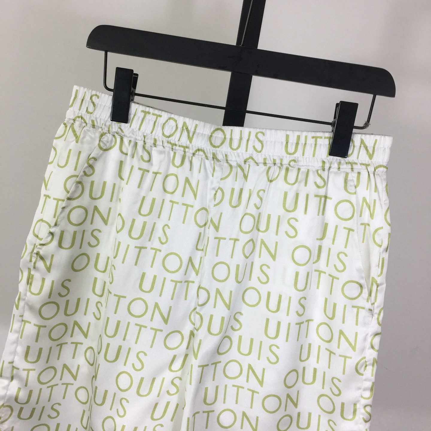 Louis Vuitton Printed Silk Shorts   1AJUTO - FashionPlug