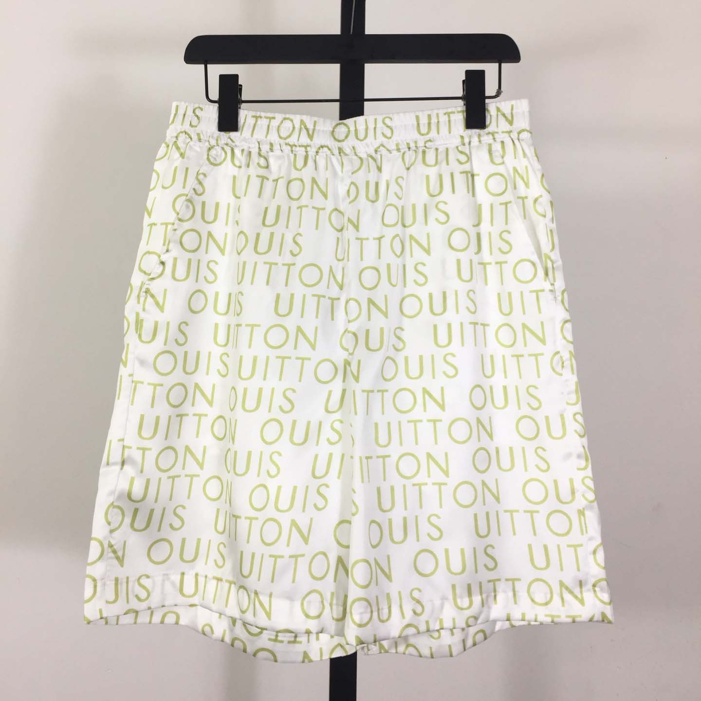 Louis Vuitton Printed Silk Shorts   1AJUTO - FashionPlug
