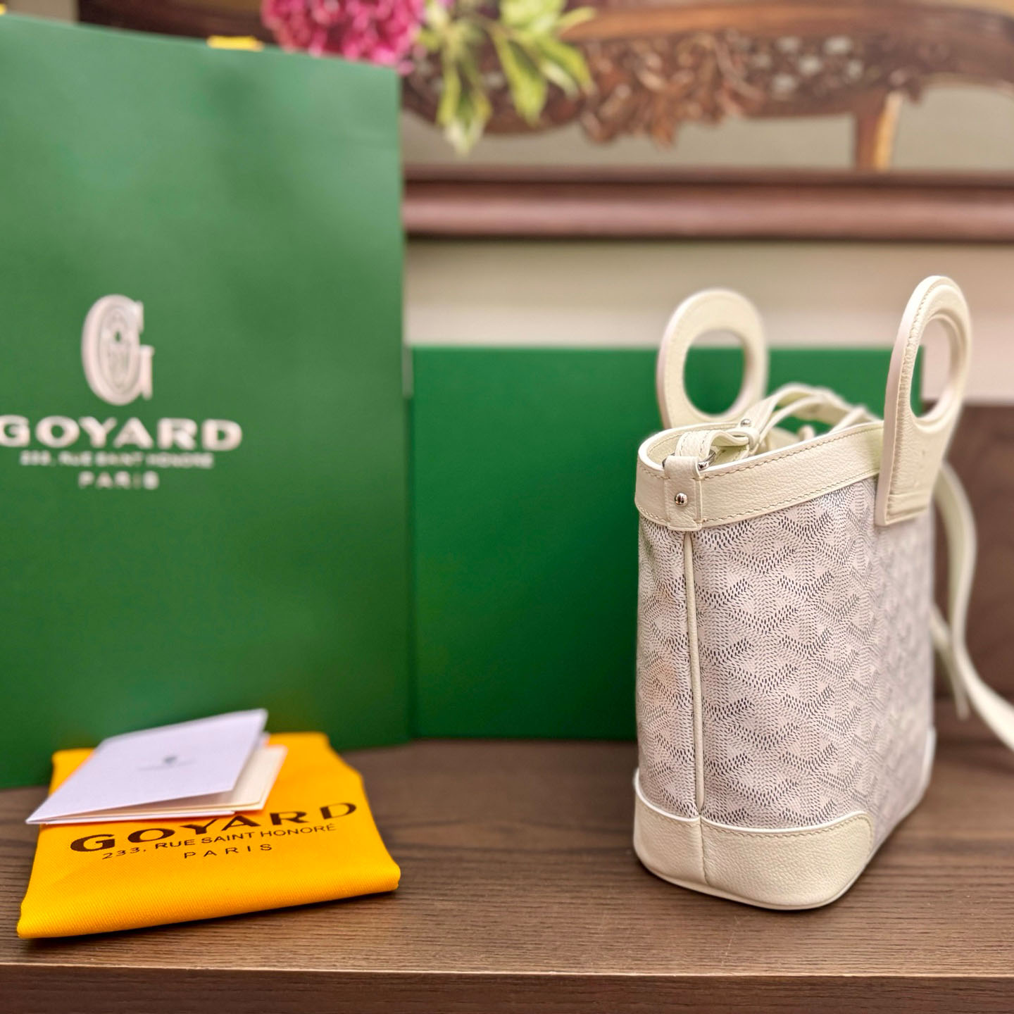 Goyard Beluga Mini Bag - FashionPlug