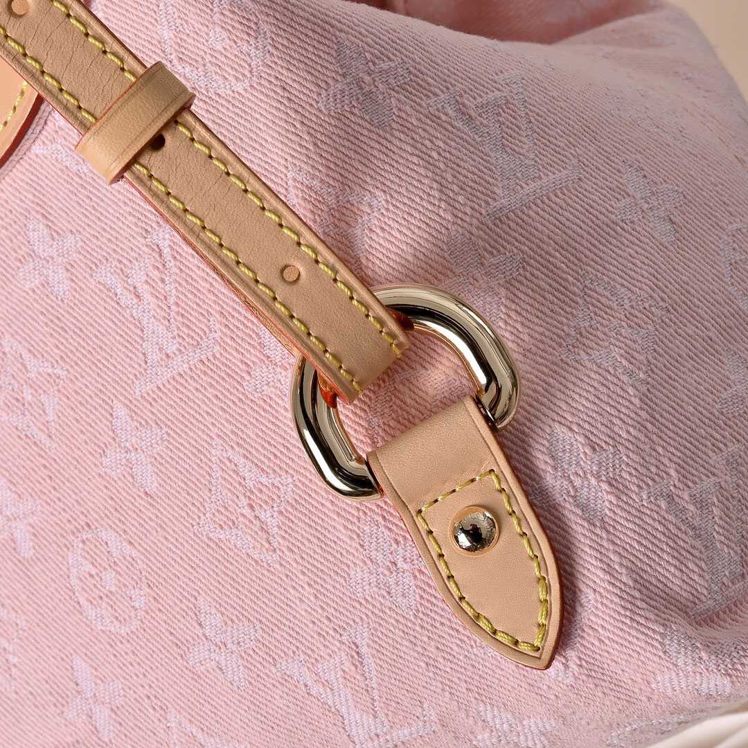 Louis Vuitton Venice M13031 - FashionPlug