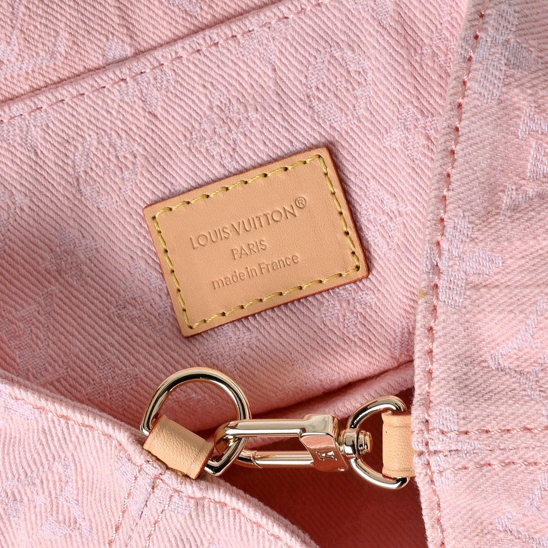 Louis Vuitton Venice M13031 - FashionPlug