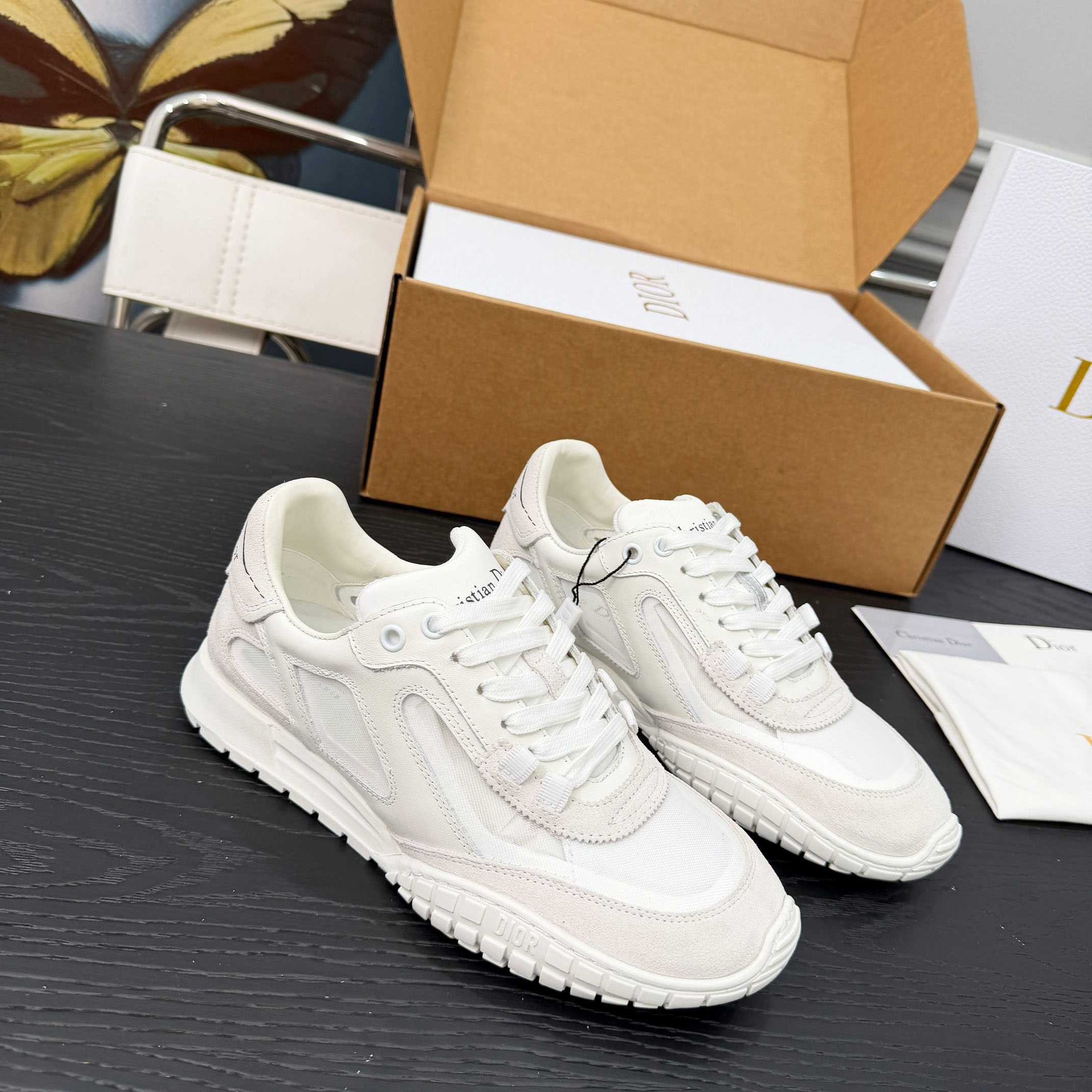 Dior Tech Sneaker - FashionPlug