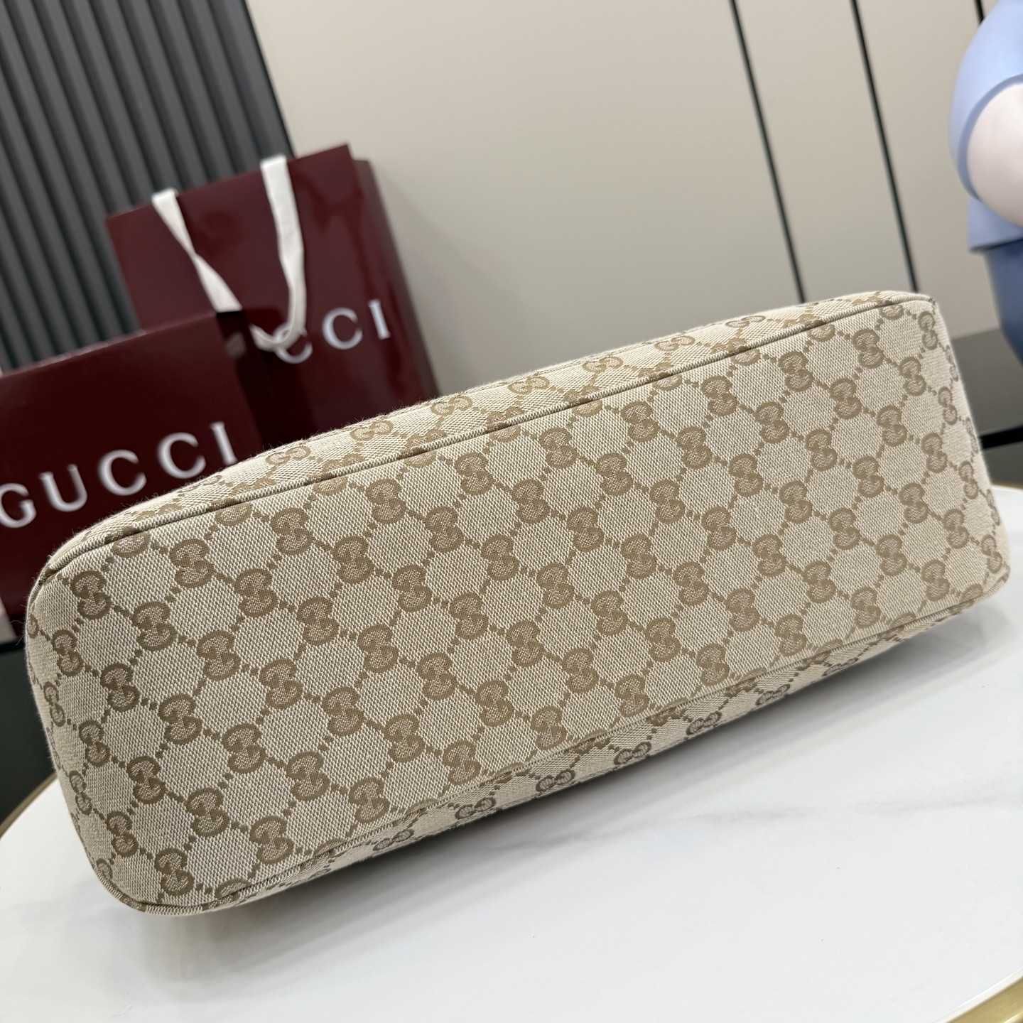 Gucci Jackie Medium Tote Bag - FashionPlug