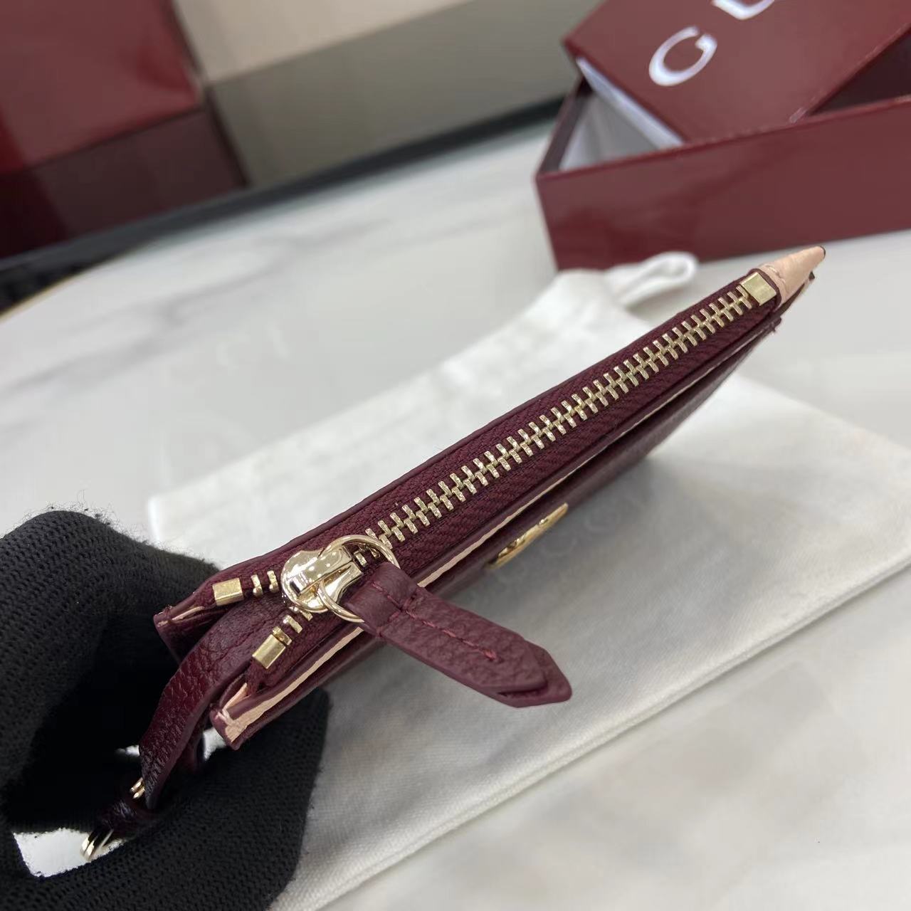 Gucci Bi-color GG Marmont Zip Key Pouch - FashionPlug