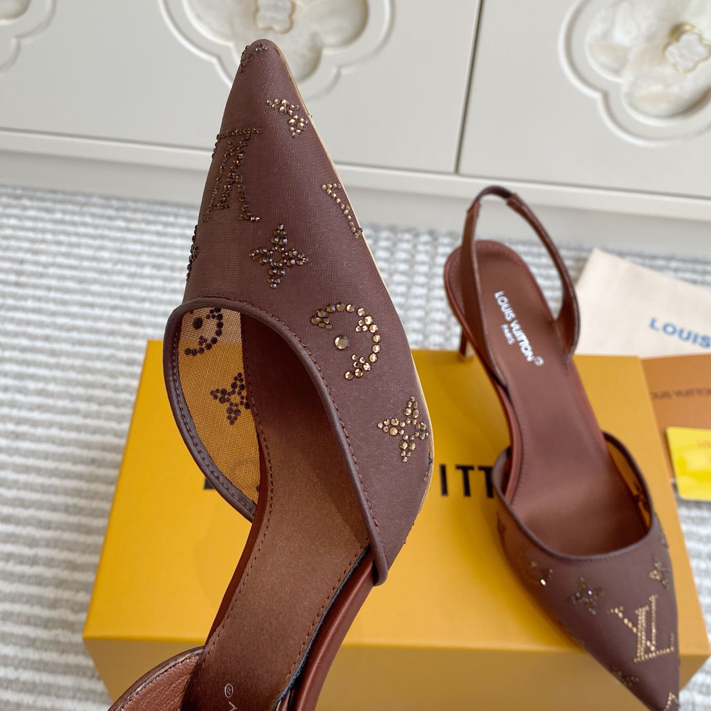 Louis Vuitton Gala Slingback Pump 1AJPTL - FashionPlug