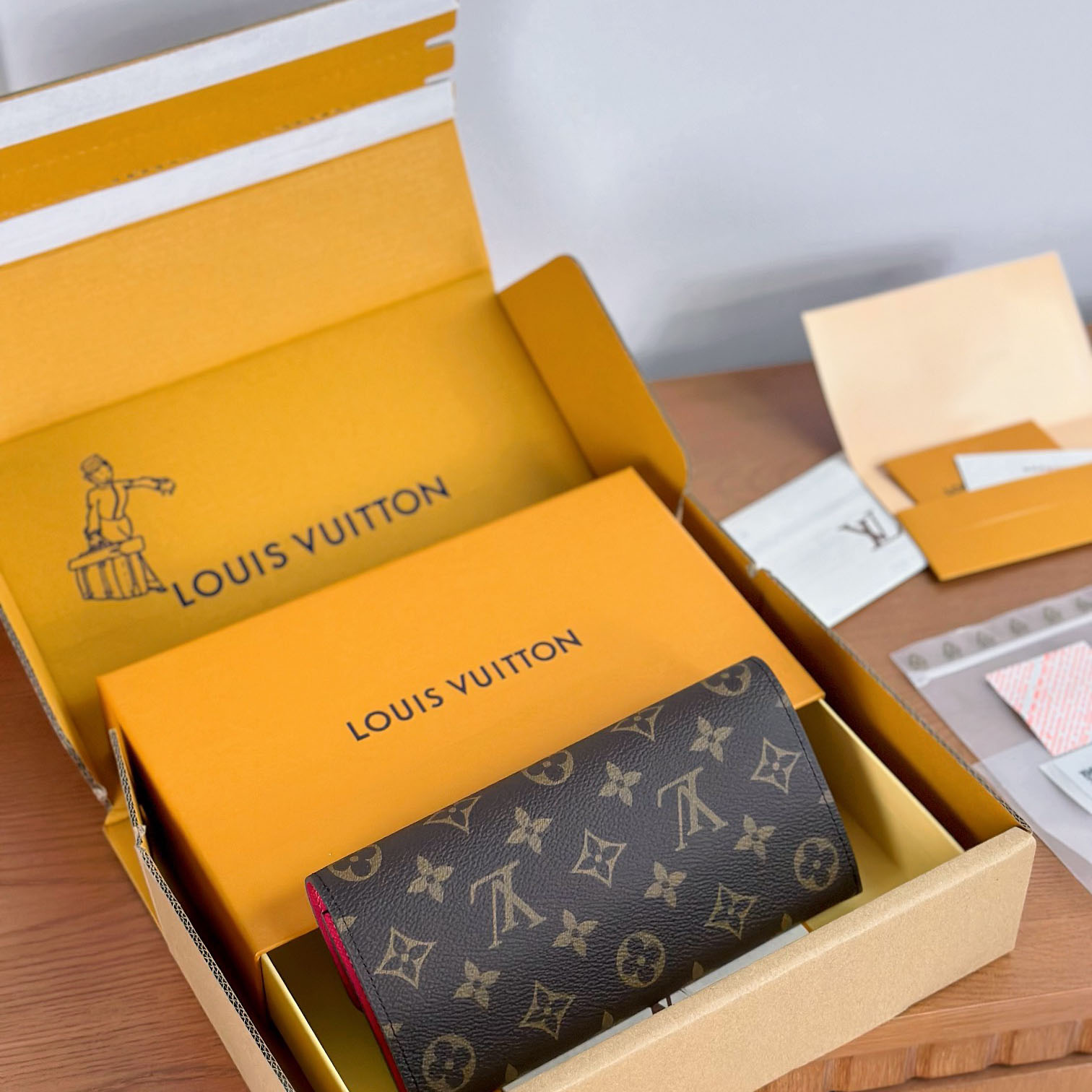 Louis Vuitton Emilie Wallet  M60697 - FashionPlug