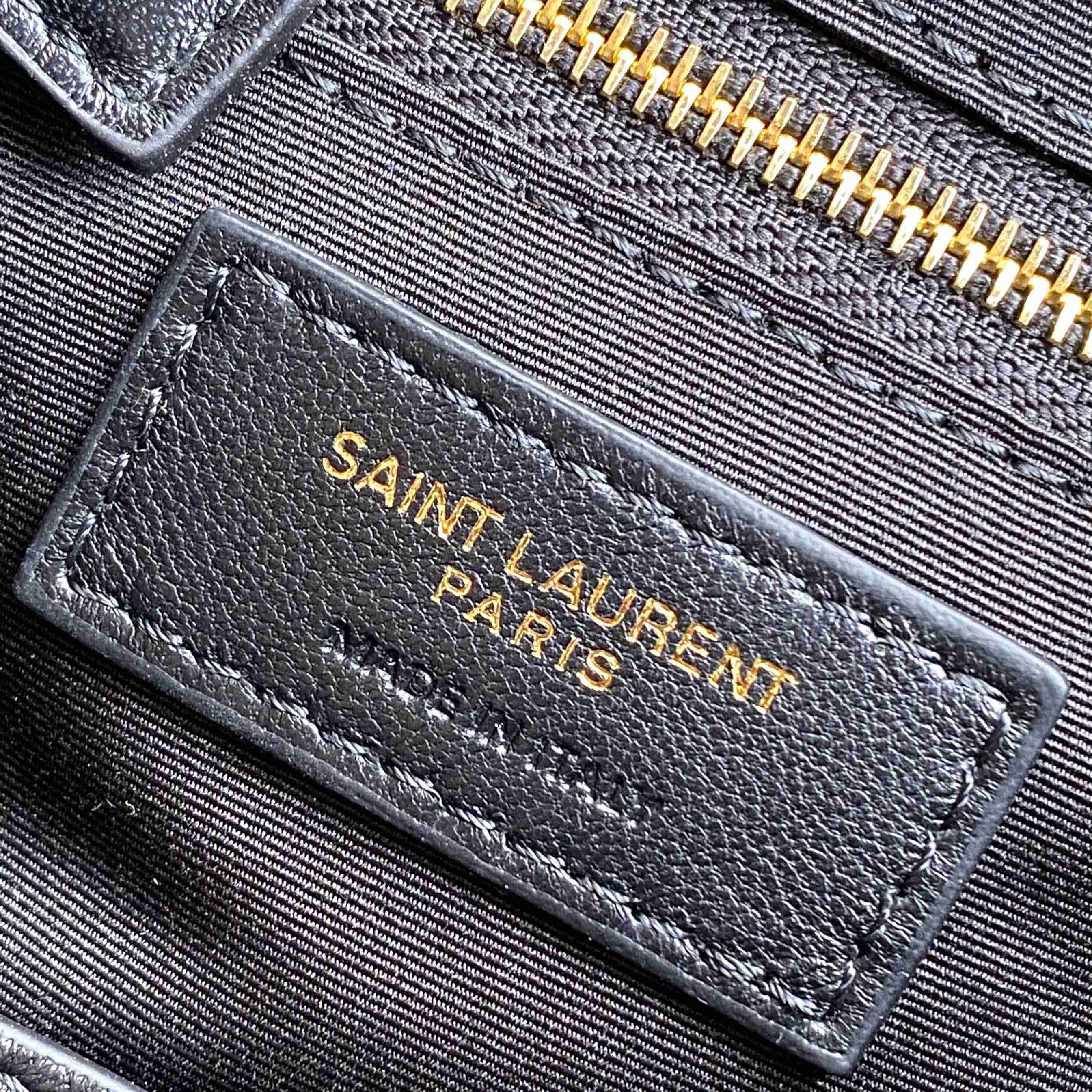 Saint Laurent Nini Small Shopping In Vintage Leather  - FashionPlug