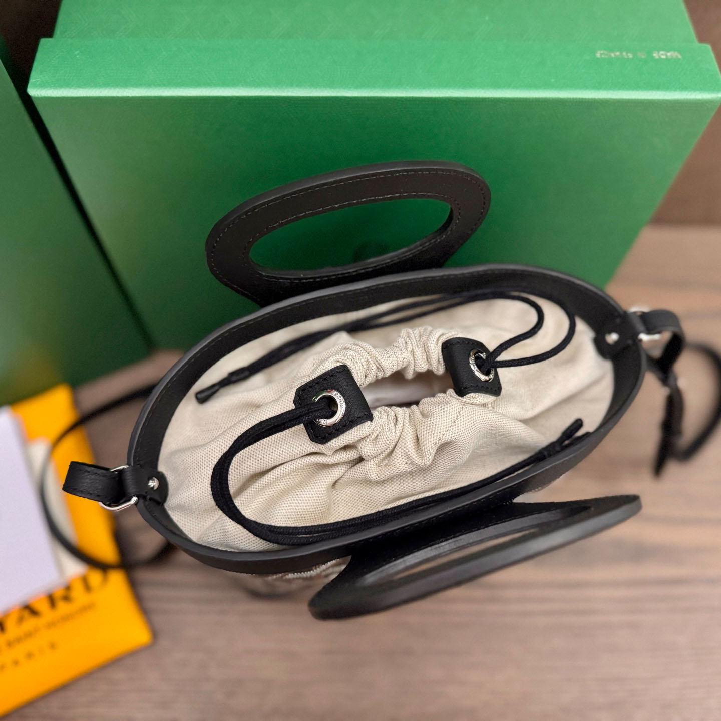 Goyard Beluga Mini Bag - FashionPlug