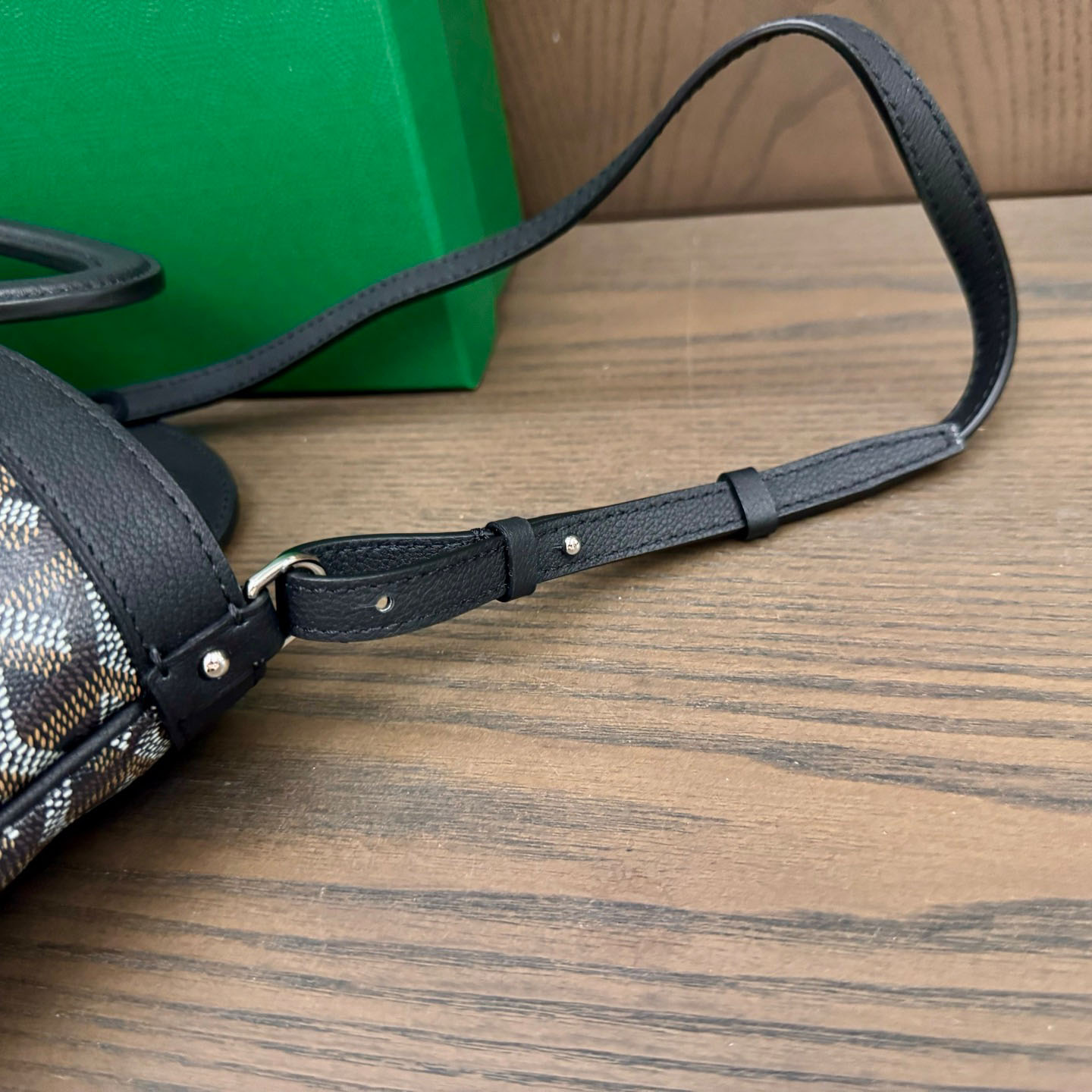 Goyard Beluga Mini Bag - FashionPlug