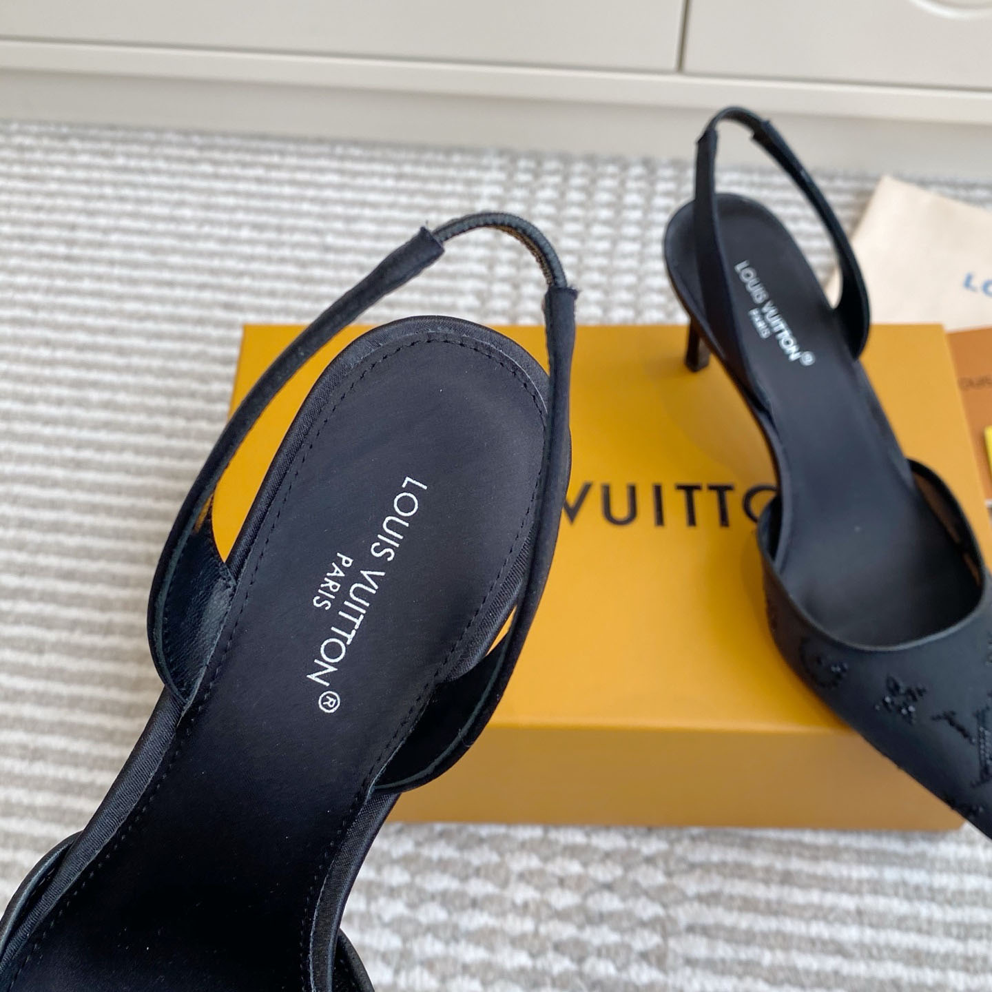 Louis Vuitton Gala Slingback Pump 1AJMZS - FashionPlug