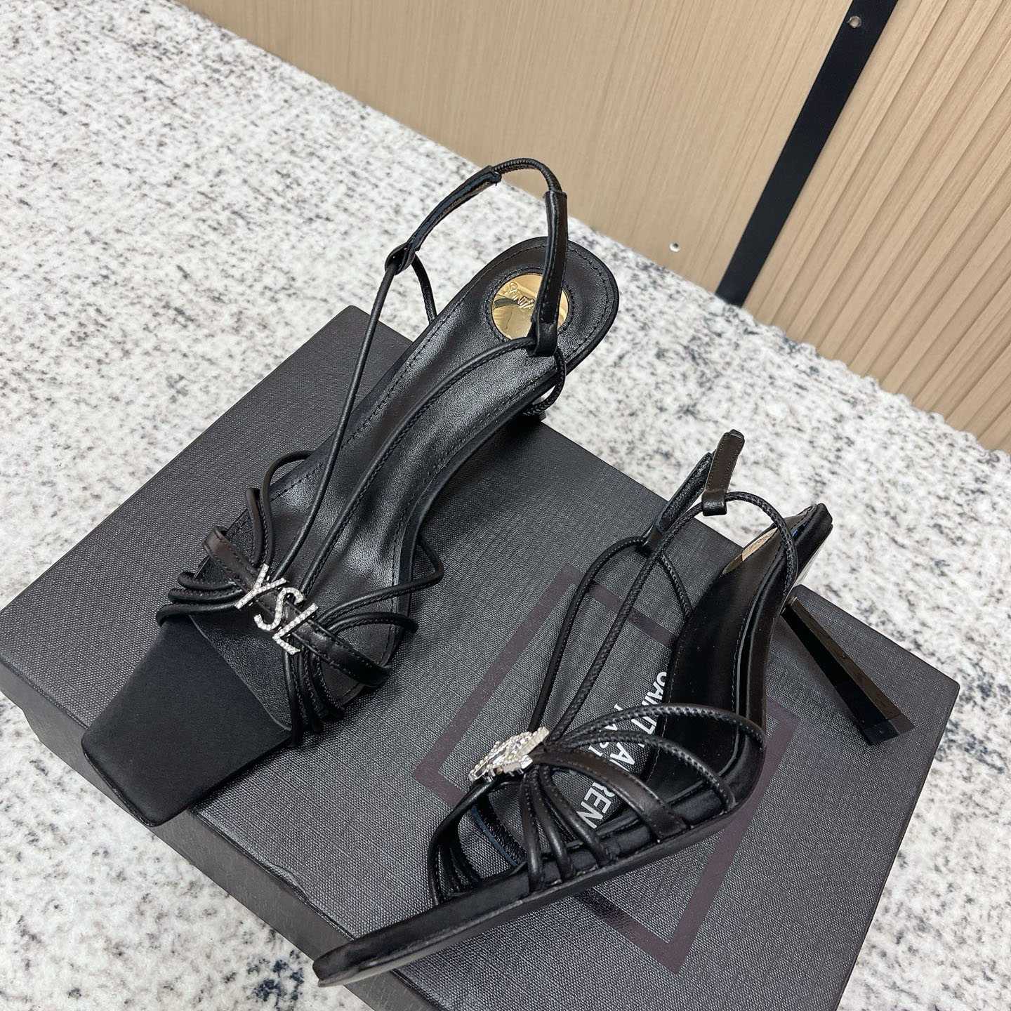 Saint Laurent JERRY Sandals In Smooth Leather - FashionPlug