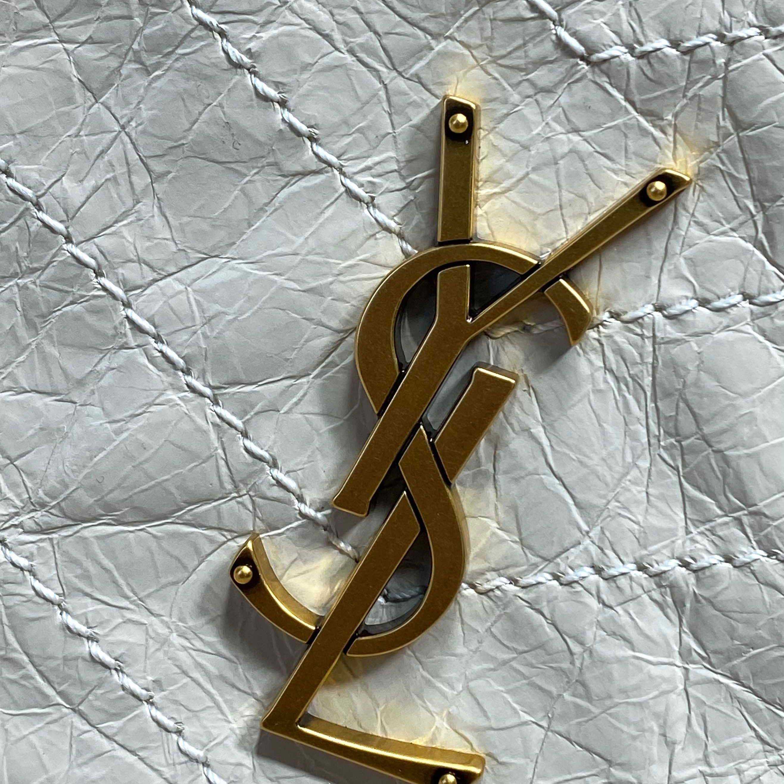 Saint Laurent Nini Shopping In Vintage Leather - FashionPlug