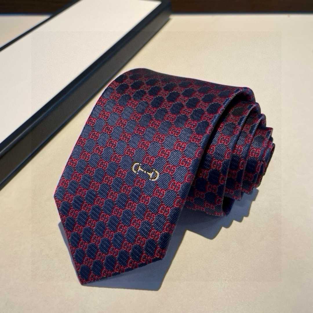 Gucci GG Silk Jacquard Tie - FashionPlug
