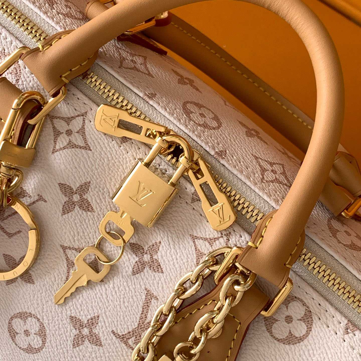 Louis Vuitton Speedy Soft 30 Lucky M15108 - FashionPlug