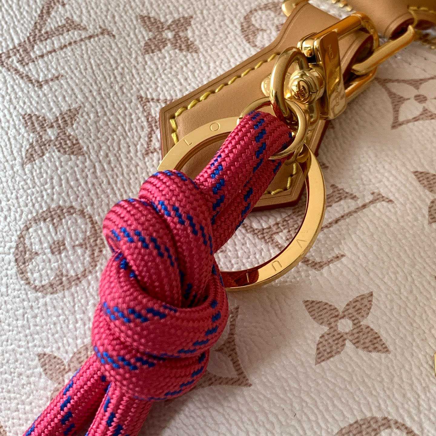 Louis Vuitton Speedy Soft 30 Lucky M15108 - FashionPlug