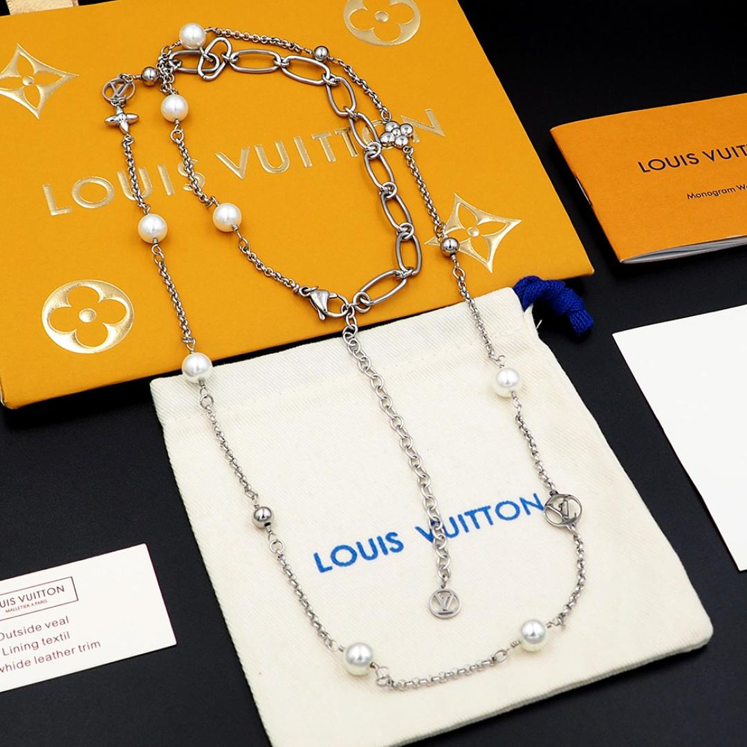 Louis Vuitton LV Mix Chains Necklace   M02516 - FashionPlug