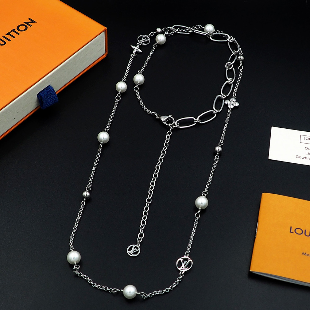 Louis Vuitton LV Mix Chains Necklace   M02516 - FashionPlug