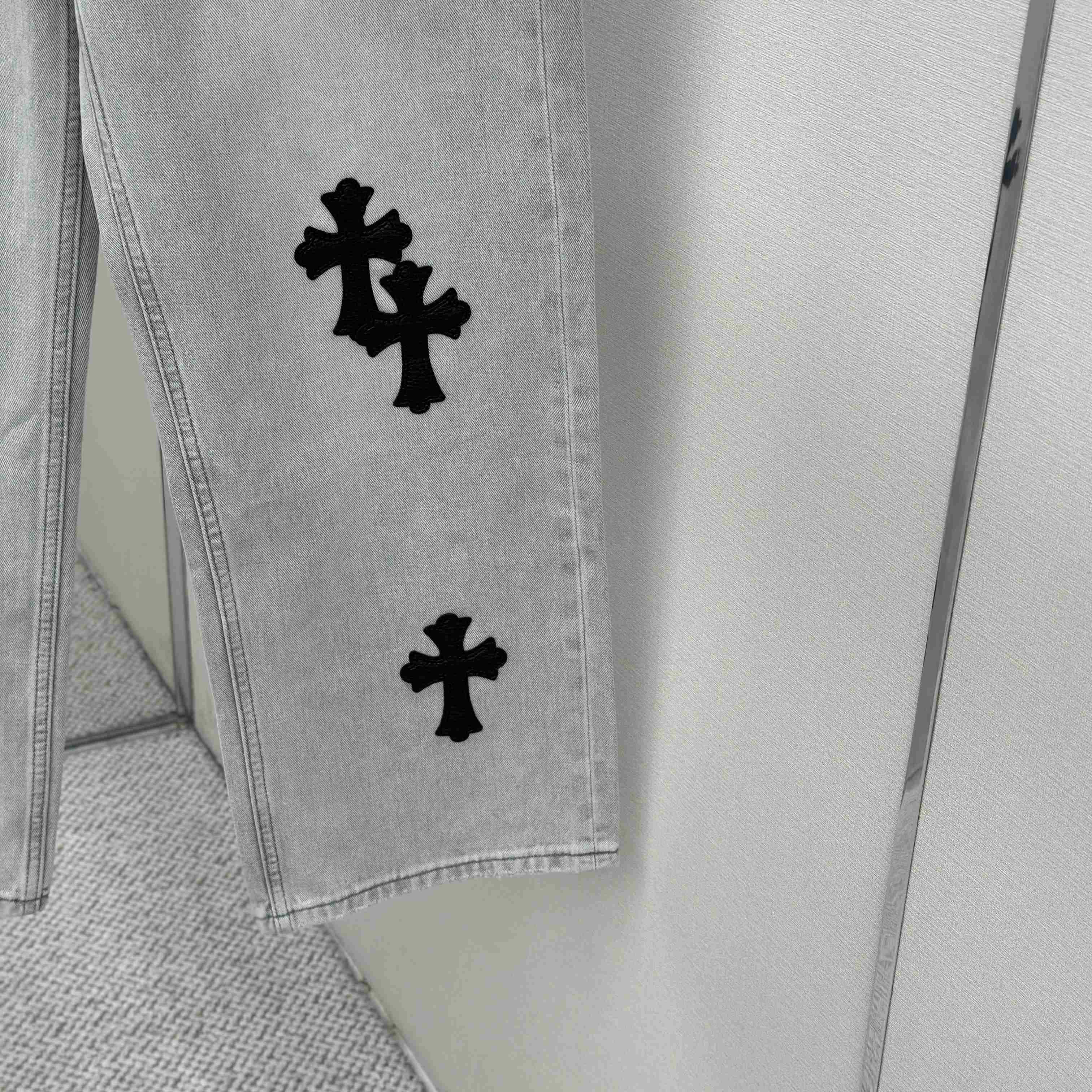 Chrome Hearts Jeans - FashionPlug