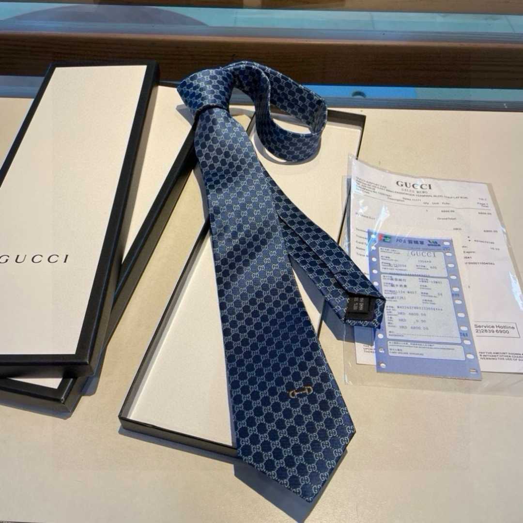 Gucci GG Silk Jacquard Tie - FashionPlug