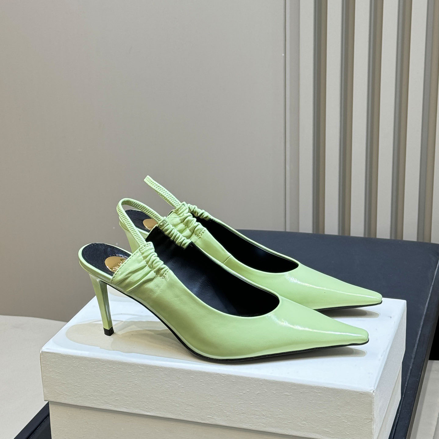 Saint Laurent ANNE-MARIE Slingback Pumps In Smooth Leather - FashionPlug