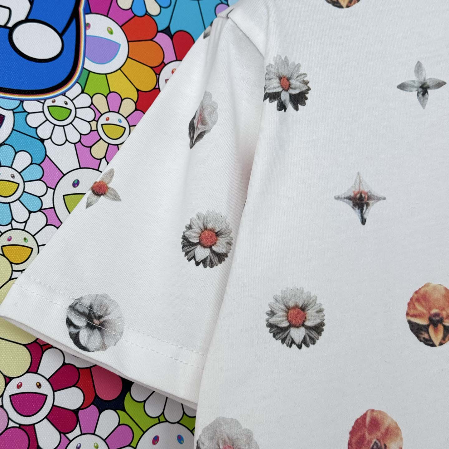  Louis Vuitton Overprinted Monogram Jacquard T-Shirt   1AJRAF - FashionPlug