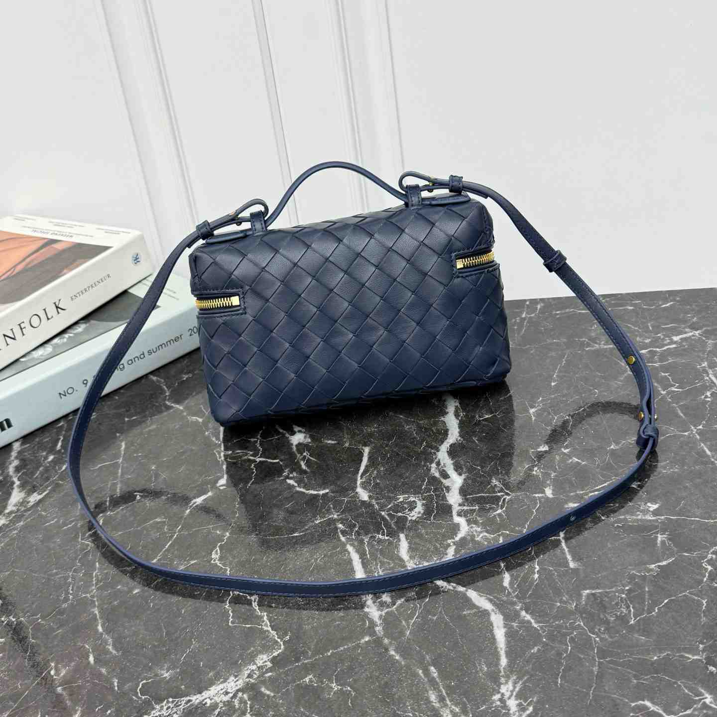 Bottega Veneta Bang Bang - FashionPlug