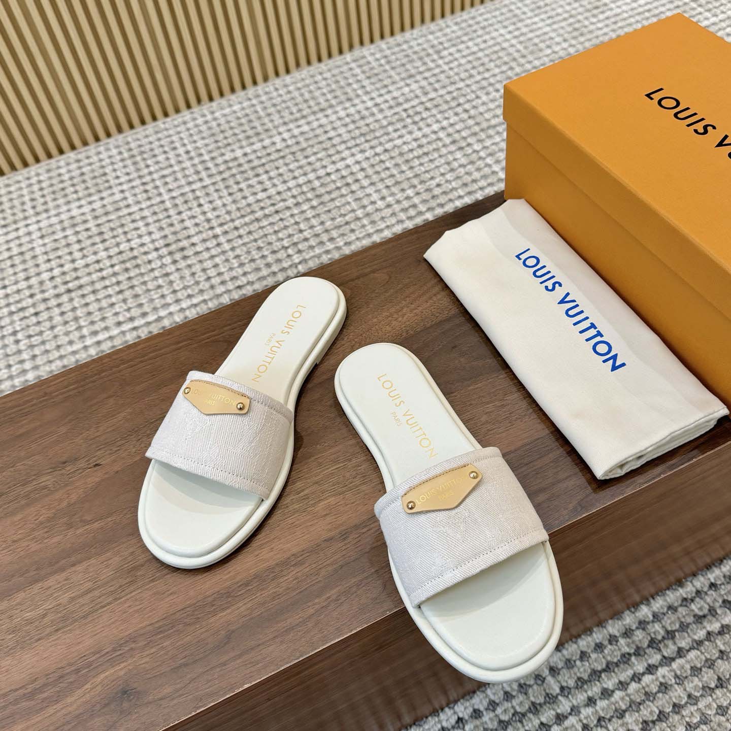Louis Vuitton Lily Flat Mule   1AJPML - FashionPlug