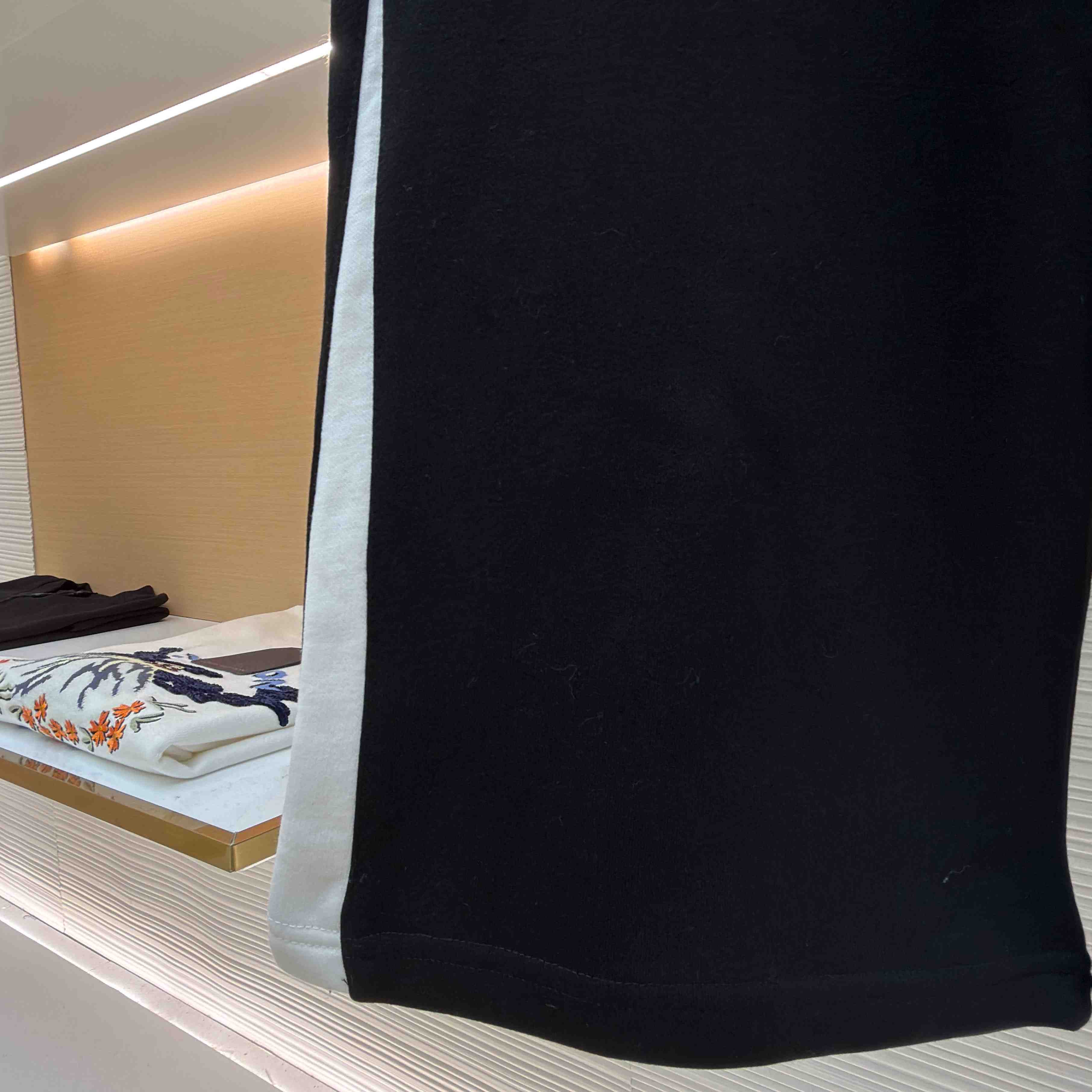 Balenciaga | Nba Collaboration Oversized Sweatpants In Black/White - FashionPlug