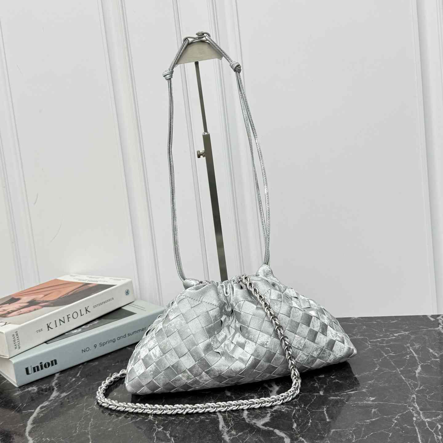 Bottega Veneta Dustbag Notte - FashionPlug