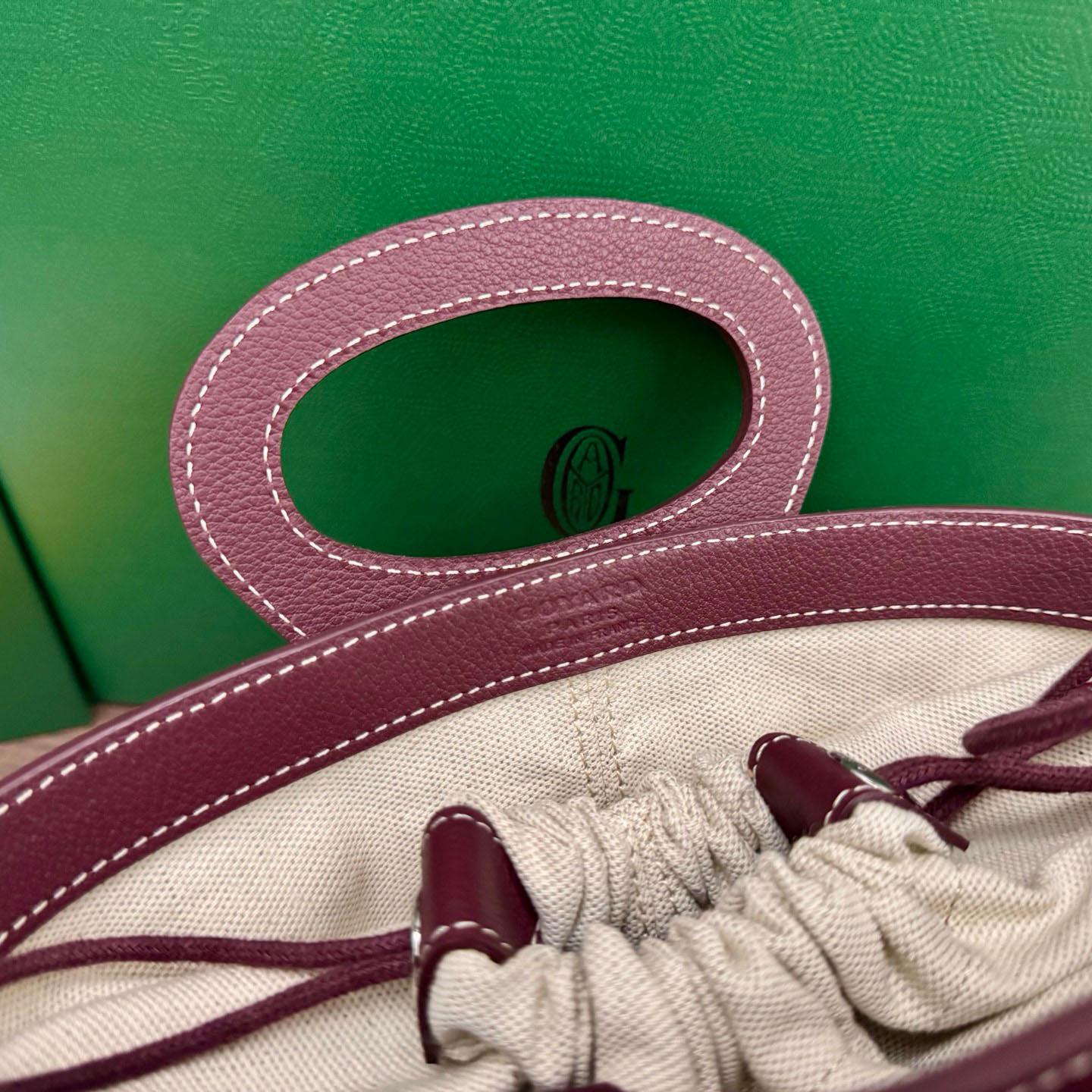 Goyard Beluga Mini Bag - FashionPlug