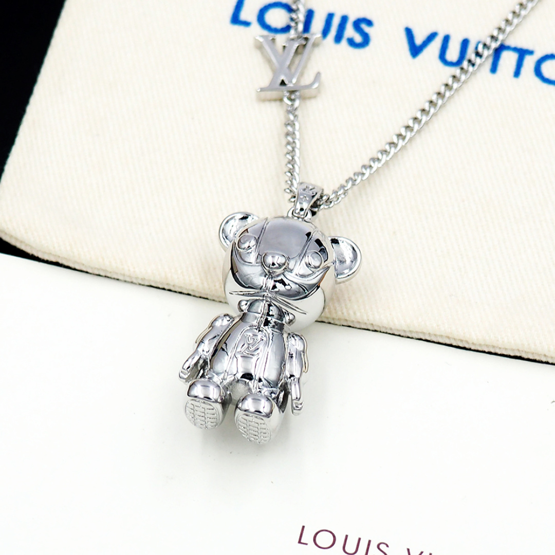 Louis Vuitton LV Louis Medium Charm   M03090 - FashionPlug