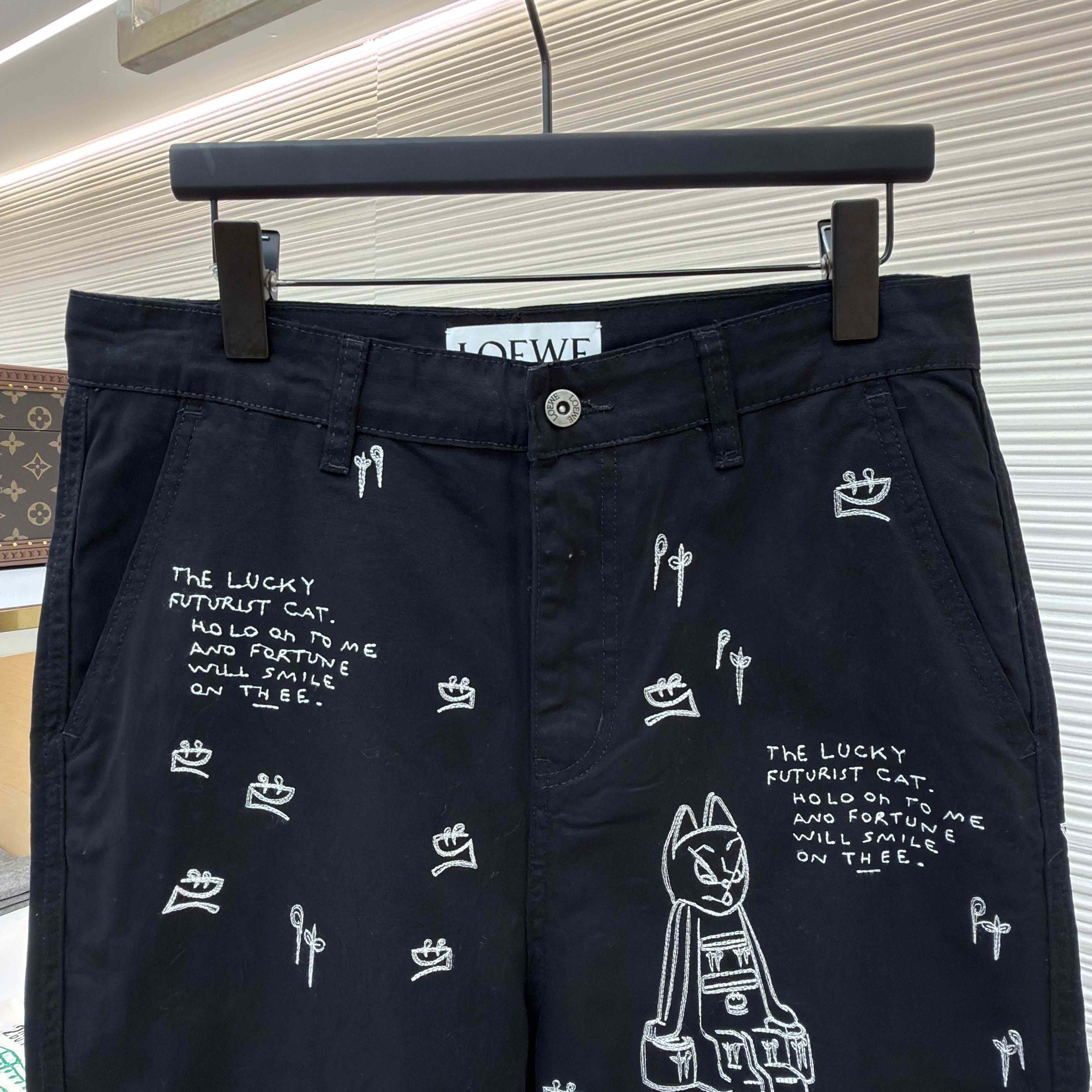 Loewe Trousers In Cotton - FashionPlug