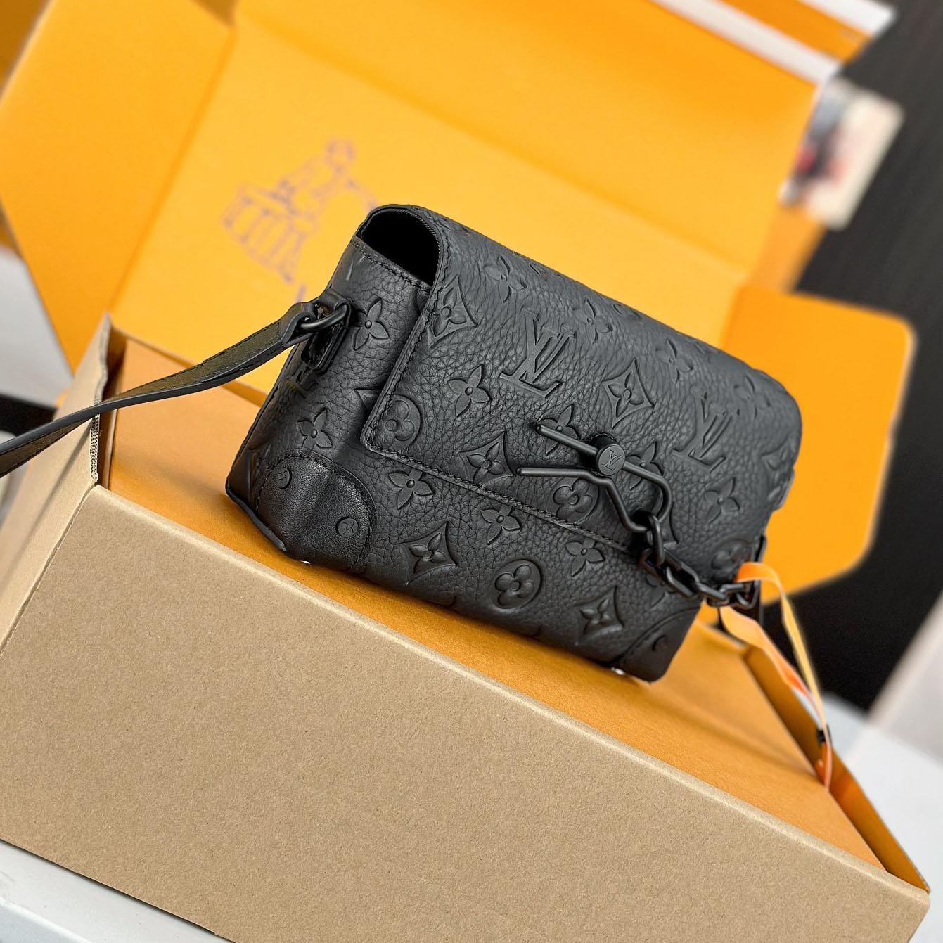 Louis Vuitton Steamer Wearable Wallet M81746 - FashionPlug