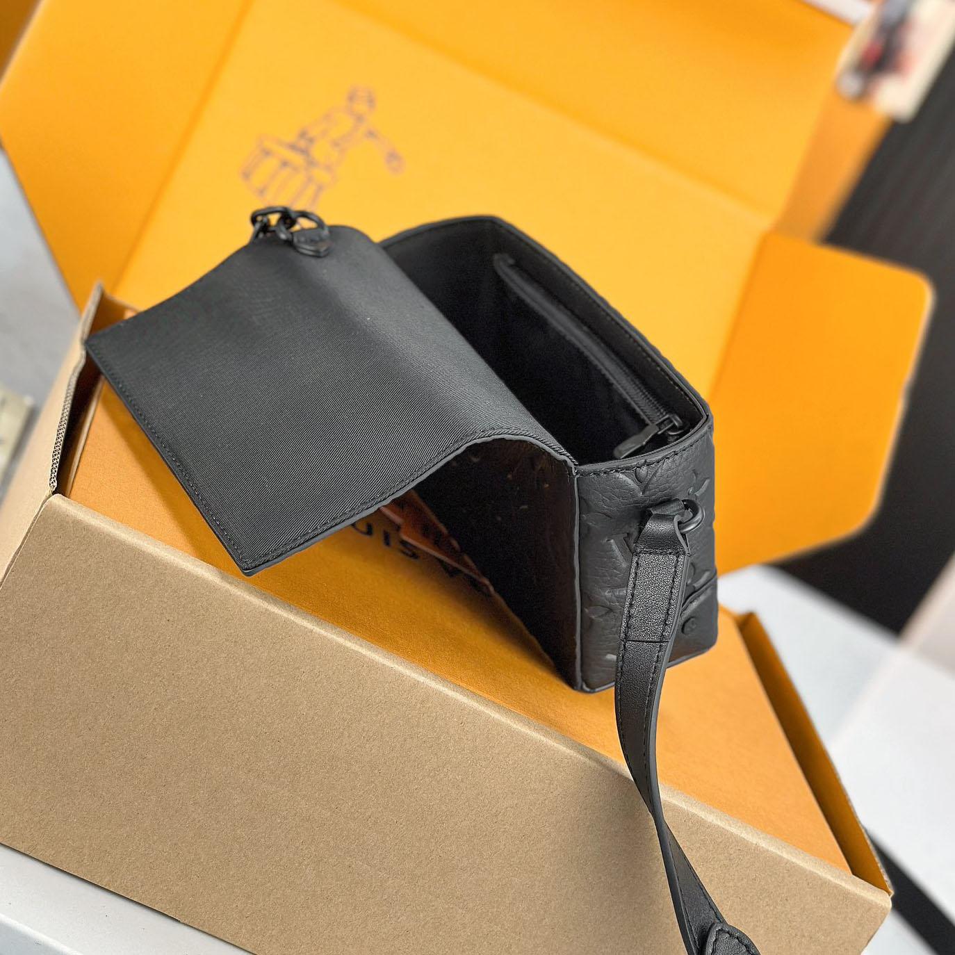 Louis Vuitton Steamer Wearable Wallet M81746 - FashionPlug