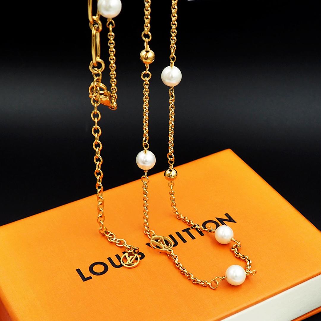 Louis Vuitton LV Mix Chains Necklace   M02516 - FashionPlug