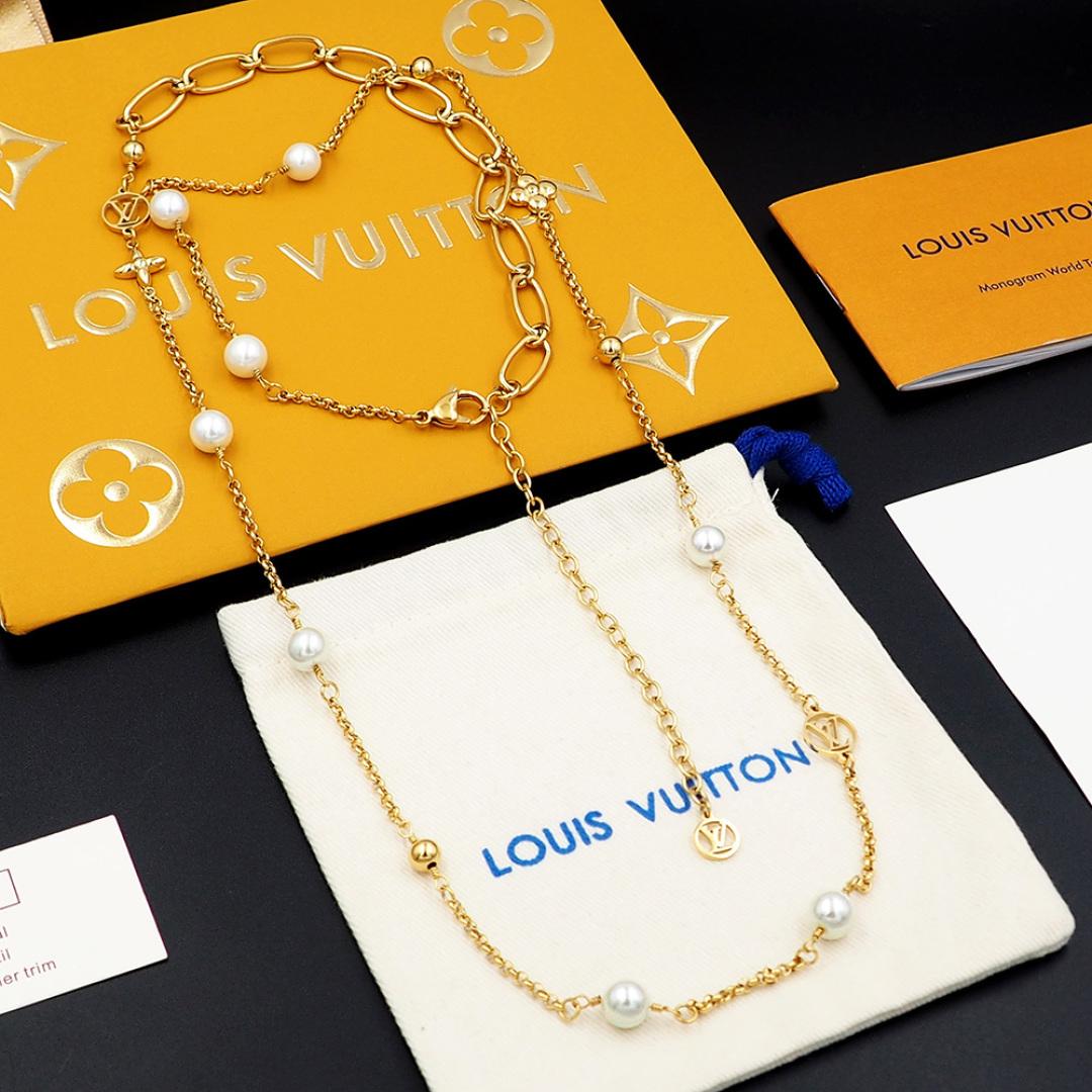 Louis Vuitton LV Mix Chains Necklace   M02516 - FashionPlug