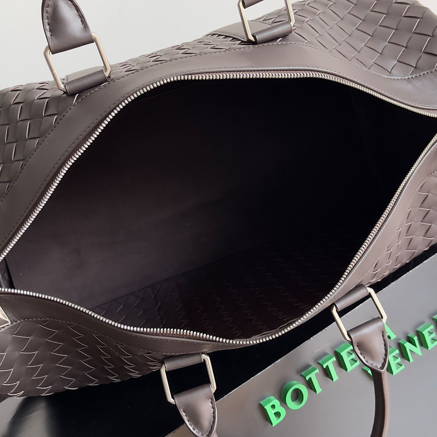 Bottega Veneta Large Intrecciato Duffle （50*27*24cm） - FashionPlug