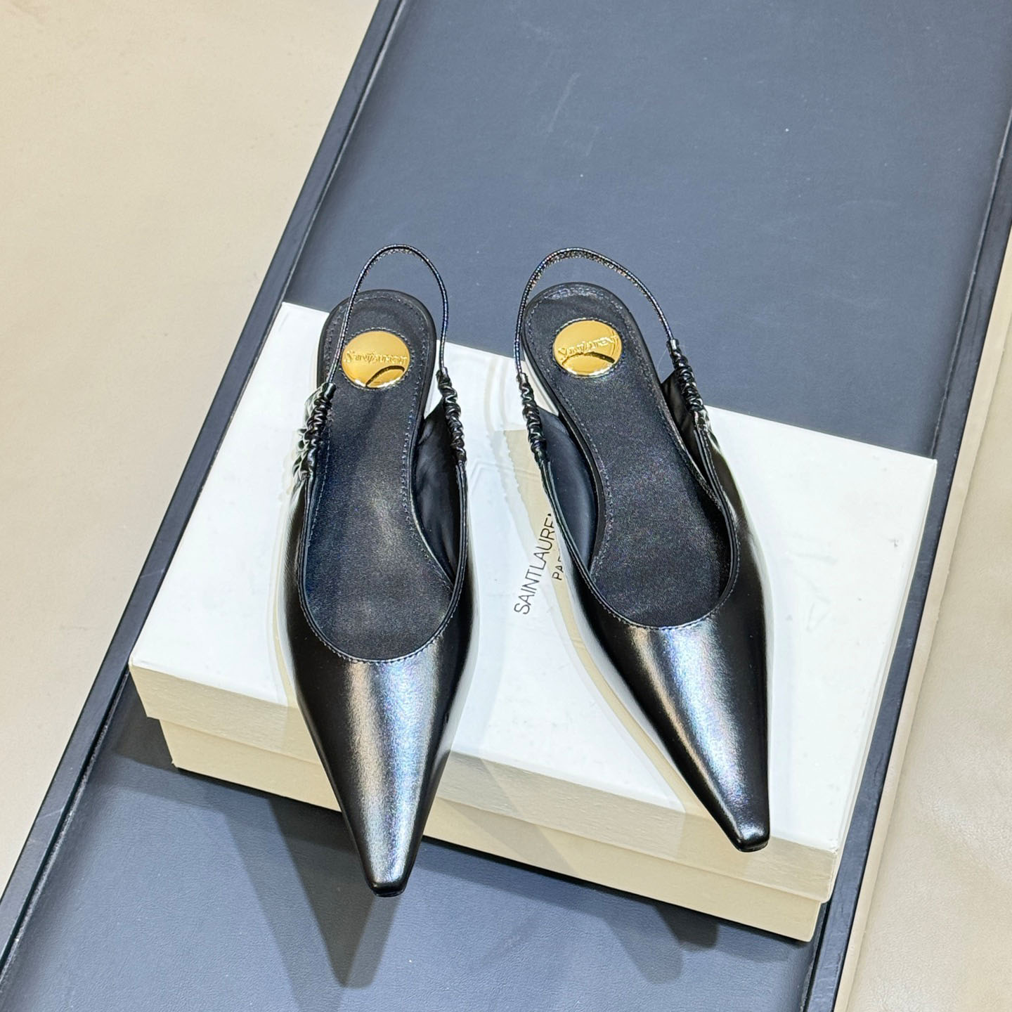 Saint Laurent ANNE-MARIE Slingback Pumps In Smooth Leather - FashionPlug